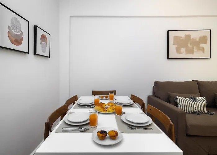 Whome Peaceful Family Away From Noise